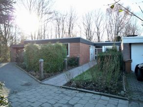 ruhig gelegener Bungalow in atraktiver Lage in Lübeck Buntekuh