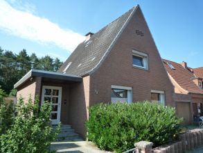 Siedlungshaus in beliebter Lage in Lübeck-Brandenbaum auf 796 qm Grundstück in Südausrichtung